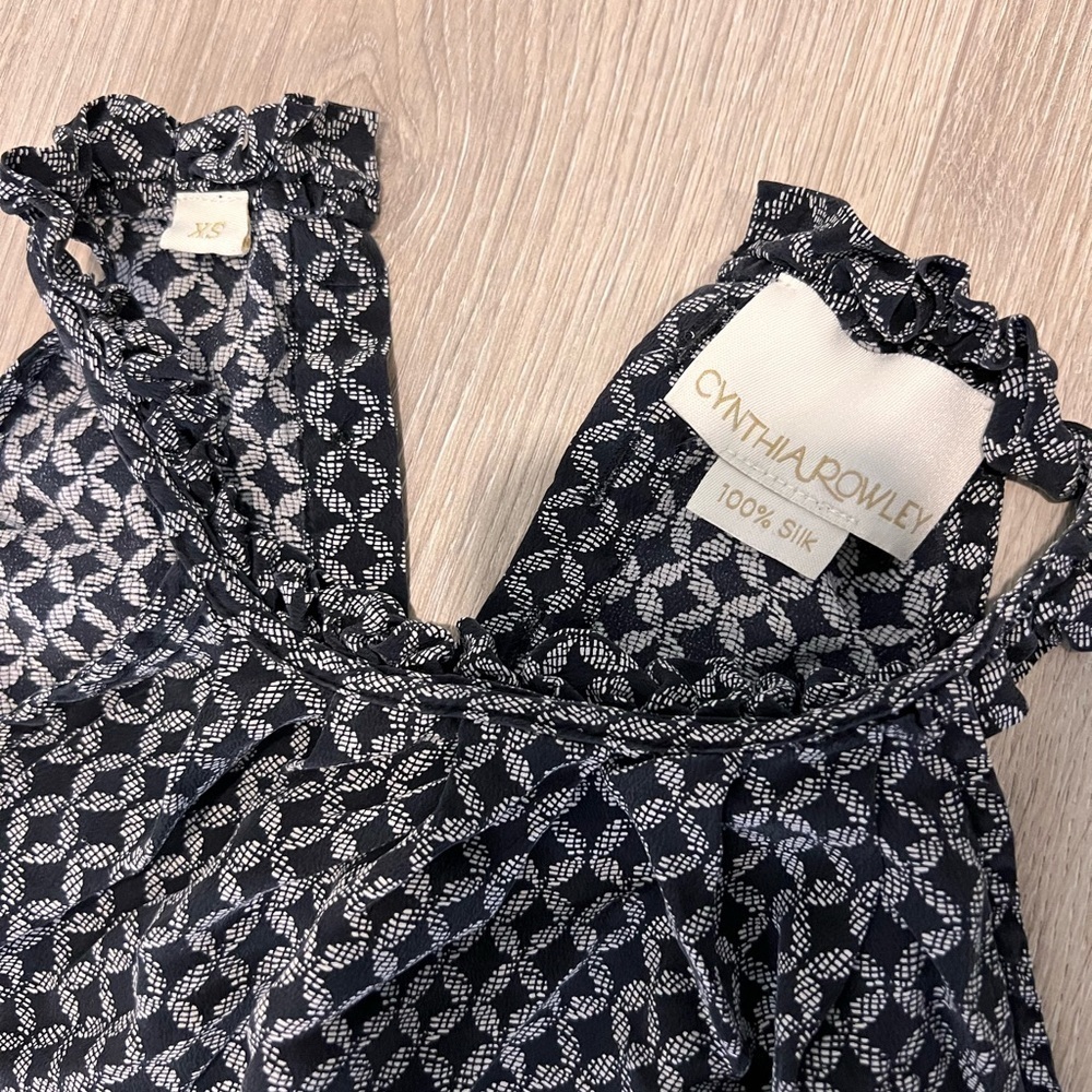 Cynthia Rowley Black and White Geometric Tank Top - Picture 5 of 5